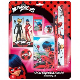 Set Cancelleria Miraculous Ladybug con Bicchiere Portapenne – 7 Pezzi – Regalo Bambina per Scuola e Tempo Libero – Disney