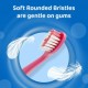 Spazzolino da Denti Bambini Minnie Disney – Setole Morbide, Manico Ergonomico, Ventosa e Tappo Protettivo – Made in Italy